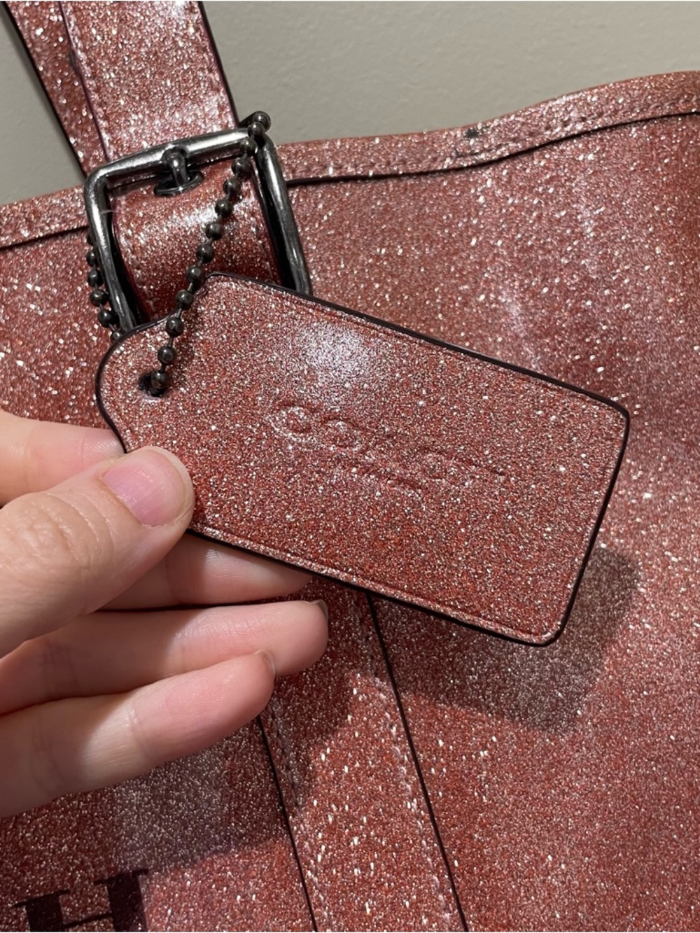 Coach Ferry Tote Rose Gold Glitter Patent Leather Pink Women Size One Size - Picture 4 of 9
